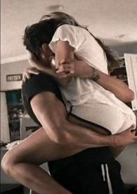 天边明月枕边伤读后感